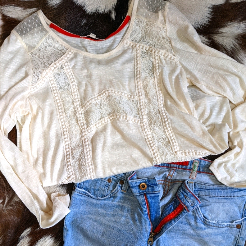 Hint of Mint Lace Tunic